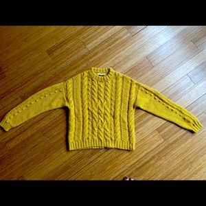 Solosix Super soft 100% alpaca hand knitted sweater
